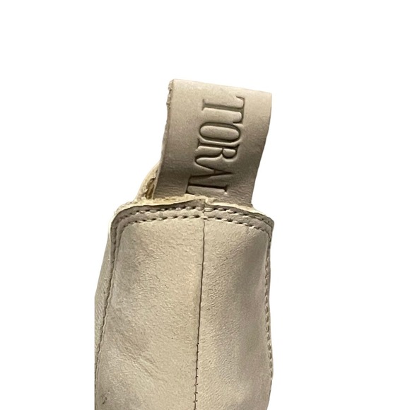 NWOB TORAL Revolve Mara Bootie Suede Leather Boots Chunky Sole Size 39 US9 Igloo - Picture 6 of 9